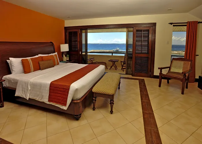 Resort Costabella Tropical Lapu-Lapu City