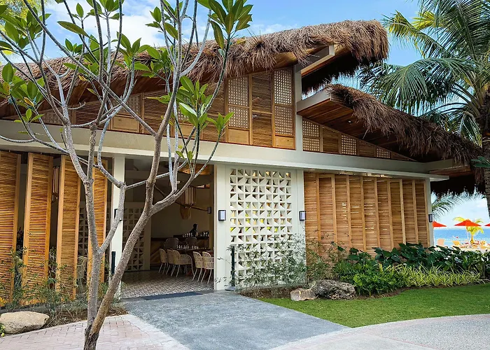 Costabella Tropical 4* Lapu-Lapu City
