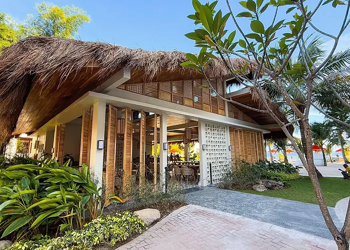 Costabella Tropical Lapu-Lapu City