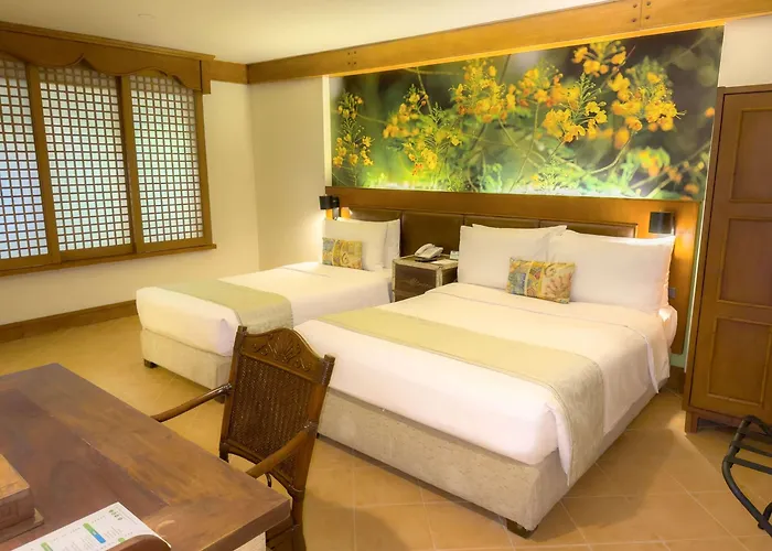 Costabella Tropical 4* Lapu-Lapu City